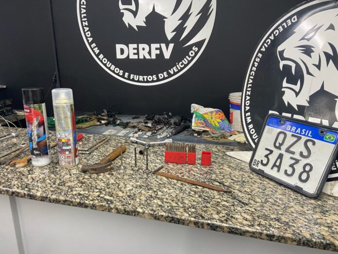 Suspeito de adulteração e comercialização de motocicletas furtadas é detido em Manaus