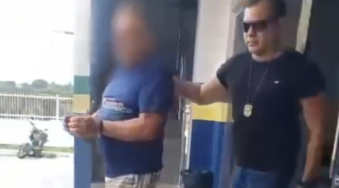 Idoso de 65 anos é detido em Manaus por abusar sexualmente de adolescente de 14 em troca de alimentos