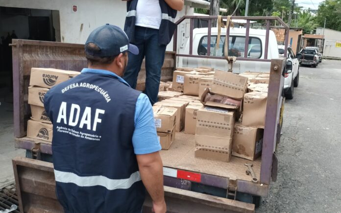Notícia do Amazonas Apreensão de Sete Toneladas de Queijo, Presunto e Filé Vencidos em Manaus: Ação Essencial das Autoridades