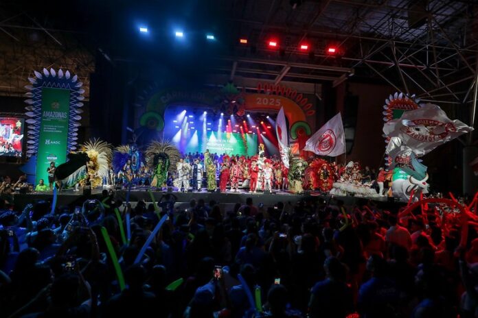 Notícias do Amazonas Carnaboi em Manaus: Uma Celebração Contagiante que Reúne Mais de 27 Mil Foliões em uma Festa Vibrante