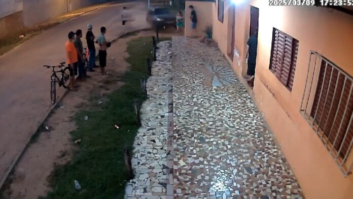 Notícias do Amazonas Homem Causa Desabamento de Muro Após Atropelar Ex-Namorada em Trágico Acidente