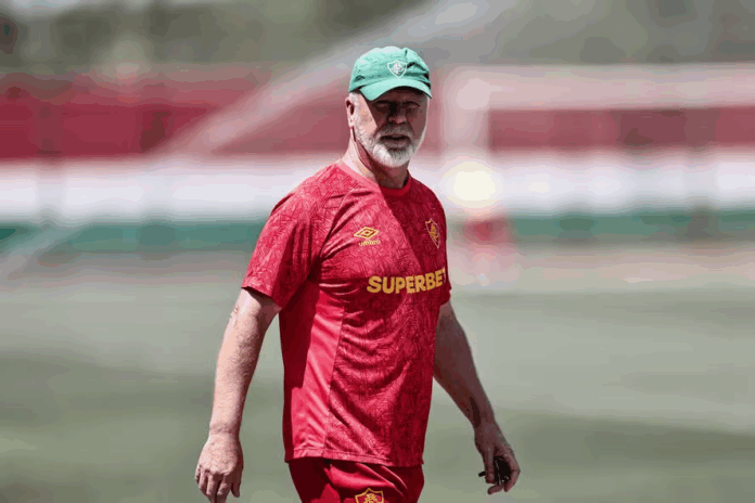Notícias do Amazonas Mano Menezes é dispensado do Fluminense após revés contra o Fortaleza na estreia do Brasileiro