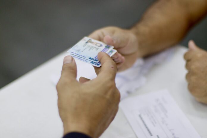 Notícias do Amazonas Migrantes Convocados: Entenda os Efeitos e Consequências da Falta de Registro Nacional Migratório no PAC Compensa