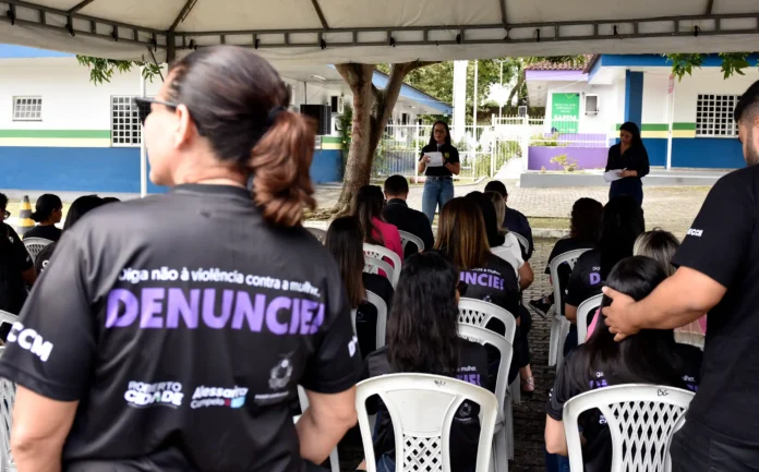 Notícias do Amazonas Polícia Civil do Amazonas detém 95 indivíduos por violência contra a mulher durante operação em março