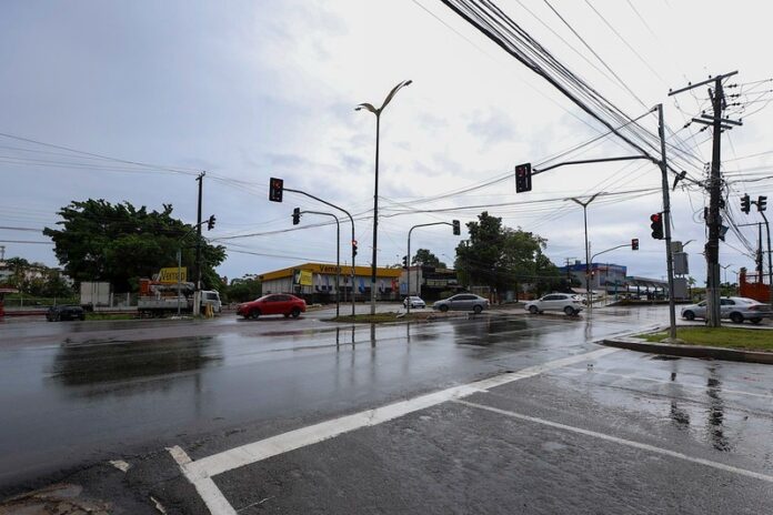 Notícias do Amazonas Prefeitura de Manaus realiza nova intervenção viária para melhorar o trânsito na Zona Norte