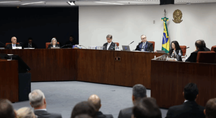 Notícias do Amazonas STF finaliza sessão e adianta decisão sobre tentativa de golpe para quarta-feira (26)