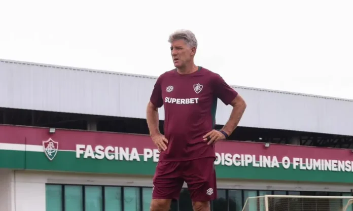 Renato Gaúcho assume o comando do Fluminense após 11 anos de ausência