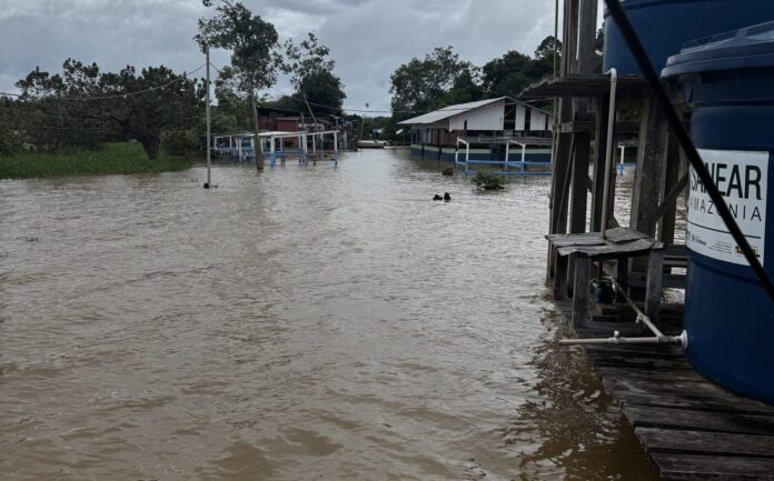 Cheia avança no Amazonas e provoca estado de emergência em diversas cidades
