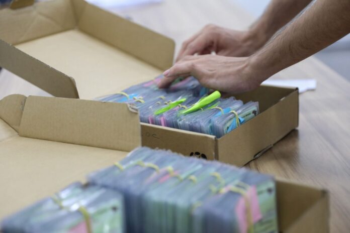 Mais de 30 mil Carteiras de Identidade estão disponíveis para retirada nos PACs do Amazonas