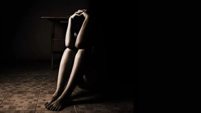 Dupla é detida por abusos sexuais contra mãe e filha em Parintins, Amazonas