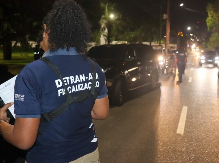 Detran-AM registra 120 motociclistas sem capacete e 51 motoristas alcoolizados durante feriado em Manaus