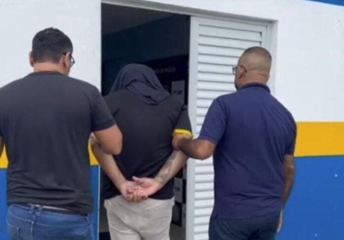 Pai é detido por agredir brutalmente filho de 7 anos em Manaus