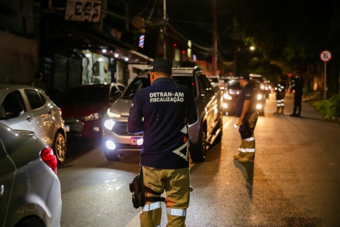 Nove motoristas detidos por conduzir sob efeito de álcool em Manaus