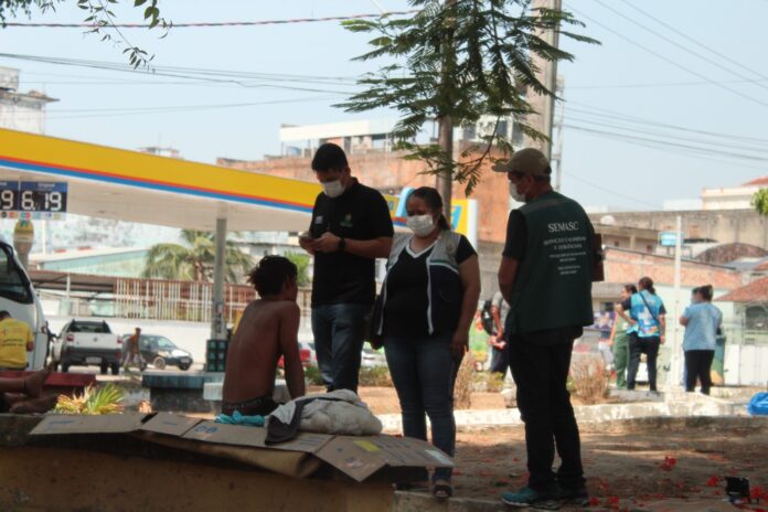 Amazonas registra mais de 1.300 indivíduos vivendo nas ruas, revela relatório sobre vulnerabilidade social
