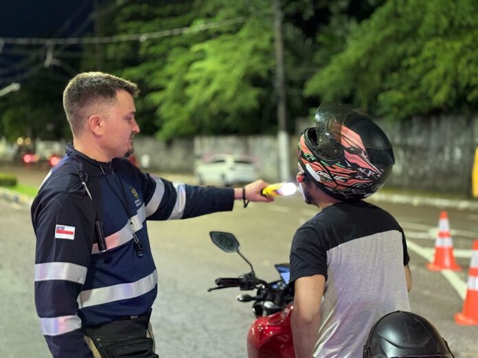 Operação Lei Seca em Manaus resulta na prisão de 43 motoristas por embriaguez