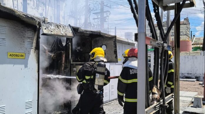 Incêndio na Subestação Aparecida provoca apagão na região central de Manaus