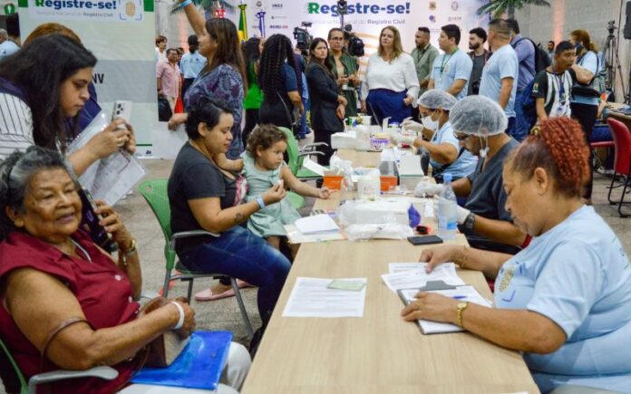 Emissão de Carteira de Identidade é Finalizada em Mutirão no Centro de Convenções Vasco Vasques