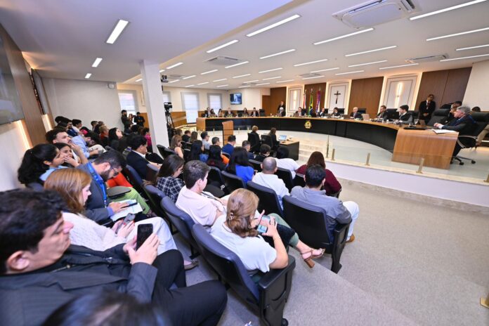 TCE-AM desaprova contas da Câmara Municipal de Coari e exige devolução de R$ 55,4 mil
