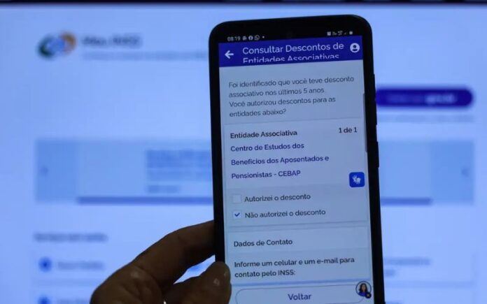 Beneficiários do INSS iniciam recebimento de reembolso por mensalidades associativas descontadas