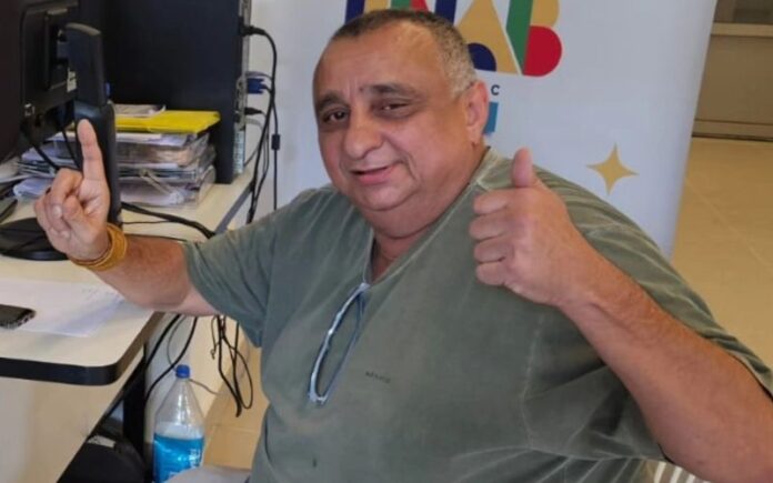 Homenagens a Paulo Onça são prestadas na quadra da Vitória Régia em Manaus