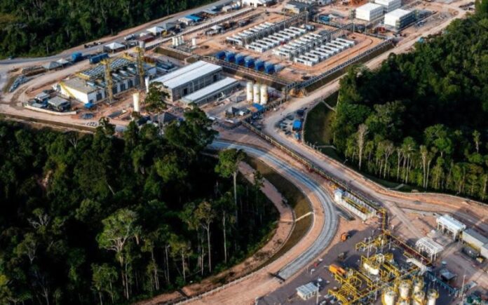 Justiça Federal interrompe atividades de exploração de gás da Eneva no Amazonas