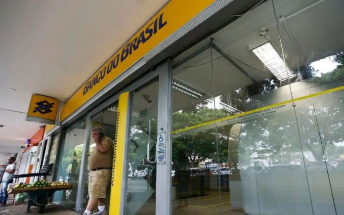 Banco do Brasil Inova ao Introduzir o Pix Automático para Pagamento de Contas