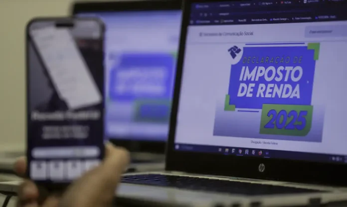 Oito milhões de contribuintes ainda não regularizaram sua situação do Imposto de Renda em 2025