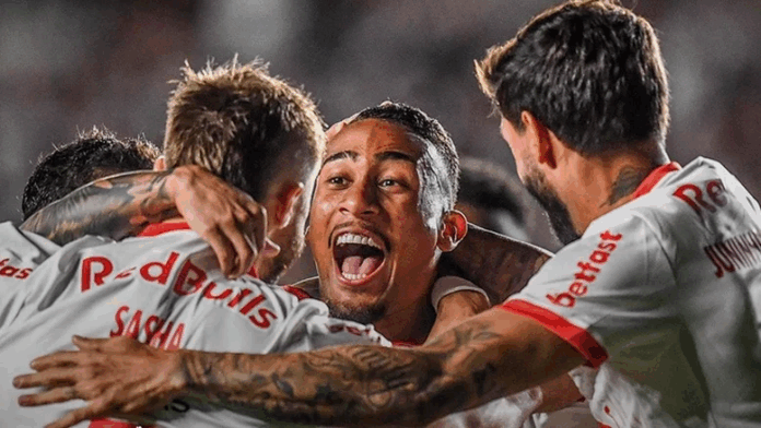 Red Bull Bragantino conquista vitória sobre o Vasco e se torna líder do Campeonato Brasileiro