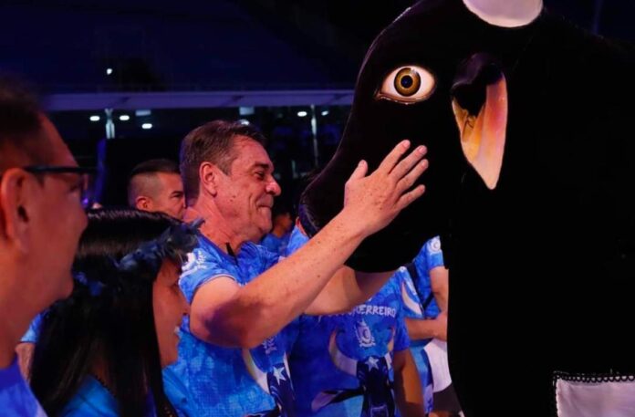 Caprichoso Homenageia o Compositor Ronaldo Barbosa em Ensaio Show Especial