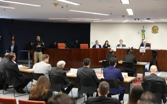Início do Segundo Dia de Interrogatórios Relacionados ao Núcleo 1 da Conspiração Golpista