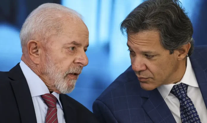 Gastos Públicos Federais Suscitam Críticas de Economista em Relação à Eficiência Fiscal