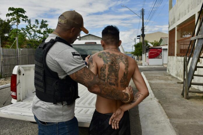 Polícia prende três por tráfico, latrocínio e estupro no interior do AM