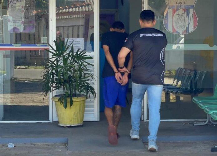 Homem é preso em flagrante por matar ex-mulher em Parintins