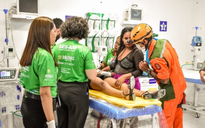 Desidratação afeta quase 3 mil pessoas durante Festa dos Visitantes em Parintins