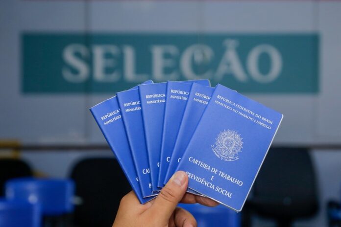 Sine Manaus oferece 214 vagas de emprego nesta segunda-feira