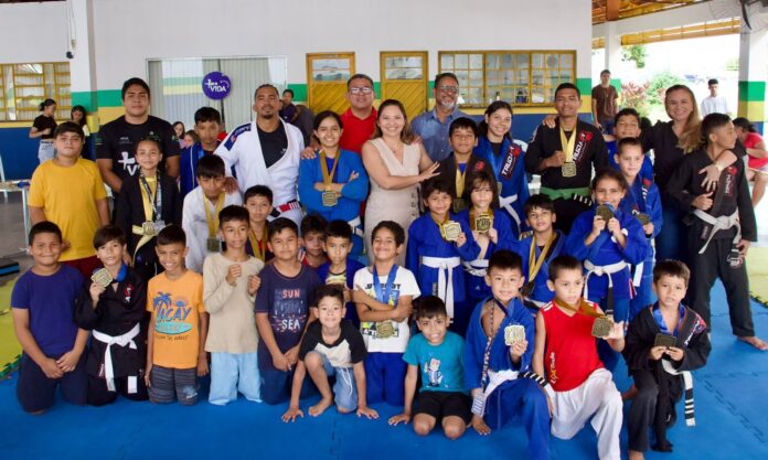 Projeto Mais Vida promove 1º campeonato de jiu-jitsu no CECF