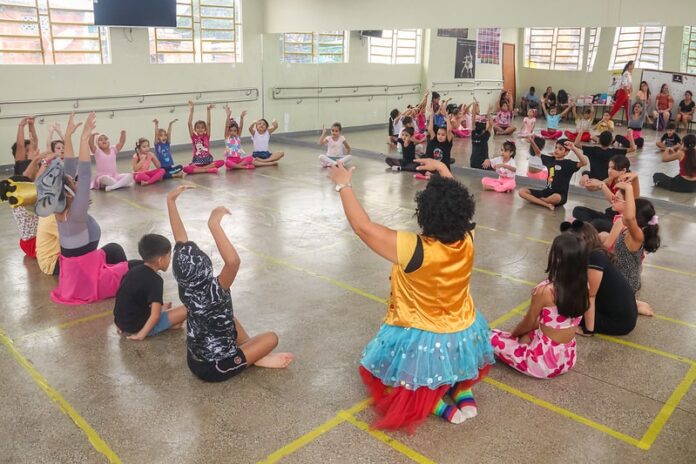 Centros de arte de Manaus abrem matrículas gratuitas 