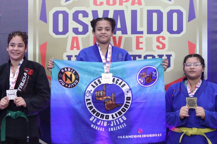 Mayara Pinheiro conquista dois ouros na Copa Osvaldo Alves 2025