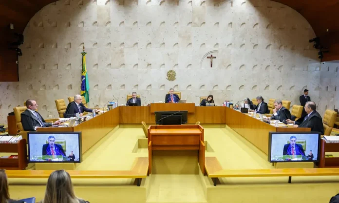 Ao menos 8 ministros do STF podem ser atingidos com sanções de Trump