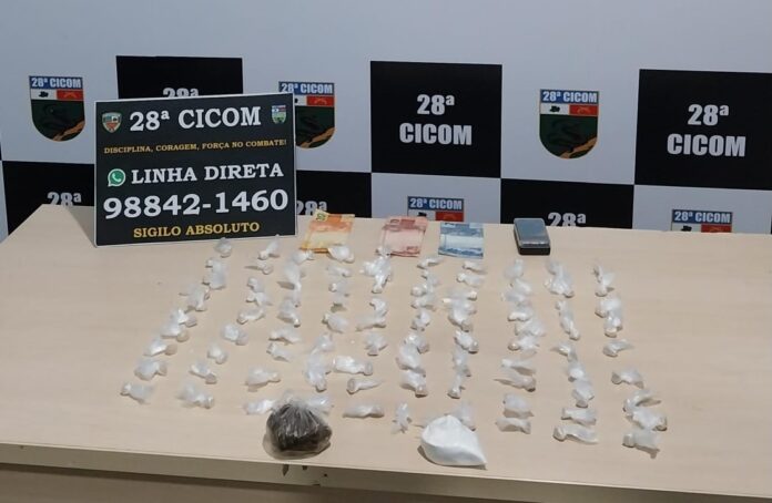 PMAM prende seis adultos e dois adolescentes em operações contra tráfico de drogas