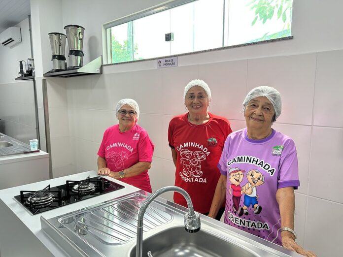 Manaus ganha ‘Cozinha Escola’ com cursos voltados para idosos