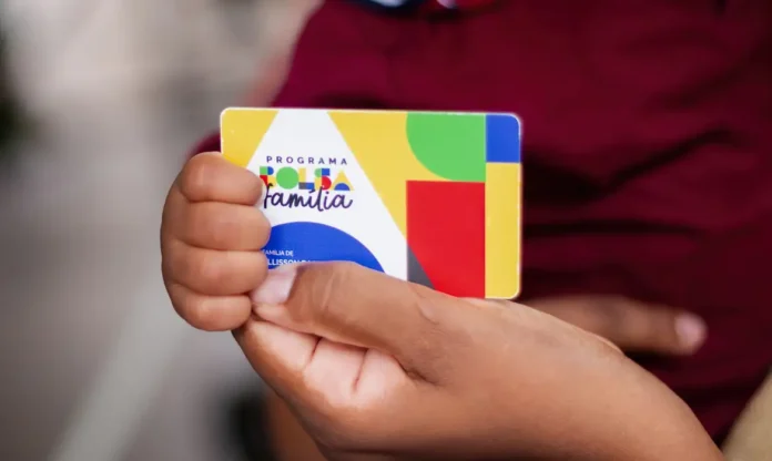 Bolsa Família: Caixa realiza pagamento hoje para NIS final 9