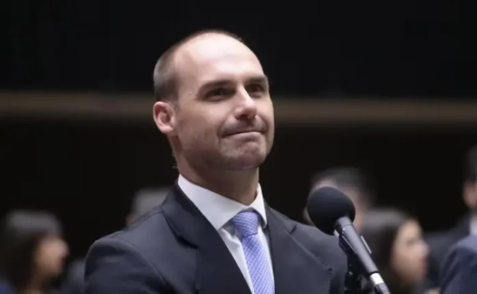 Eduardo Bolsonaro agradece Trump por sanção a Moraes e pressiona Congresso por anistia