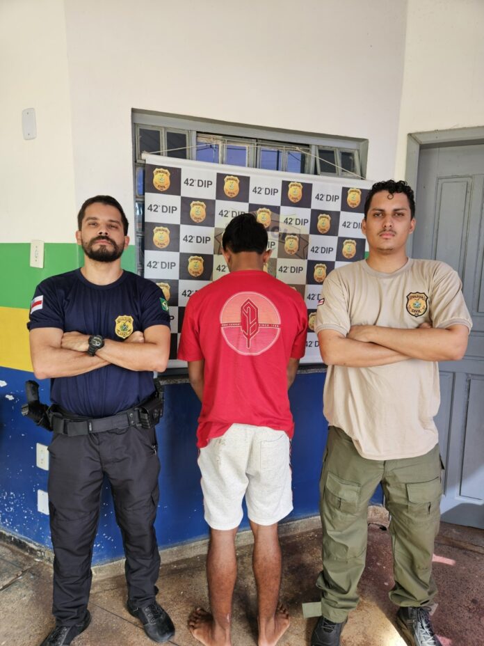 Homem é preso por agredir ex-companheira em Barreirinha