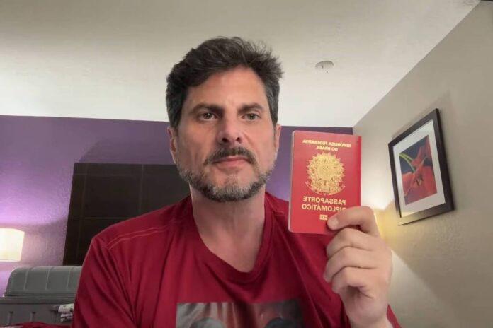 Marcos do Val é obrigado a usar tornozeleira eletrônica após desobediência judicial