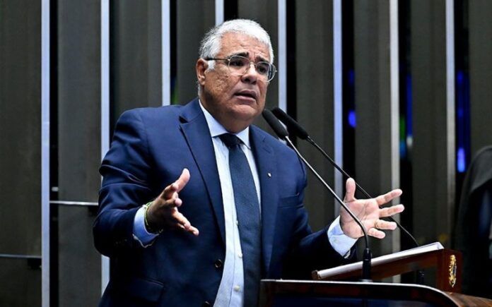 Senador Eduardo Girão clama por anistia e exige impeachment de Alexandre de Moraes