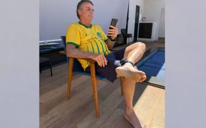 Direita do Amazonas se manifesta contra a decisão de prisão domiciliar de Bolsonaro