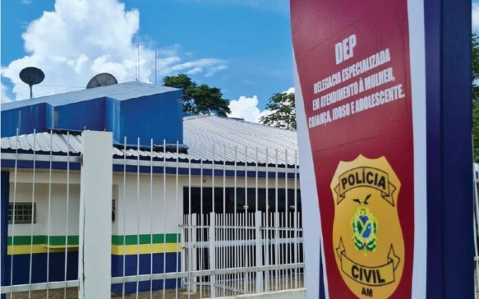 Delegado do Amazonas sob investigação por ausência de 20 dias durante viagem aos Estados Unidos