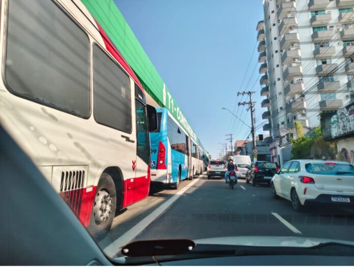 Notícias do Amazonas – Ufam e UEA interrompem aulas devido à greve dos ônibus