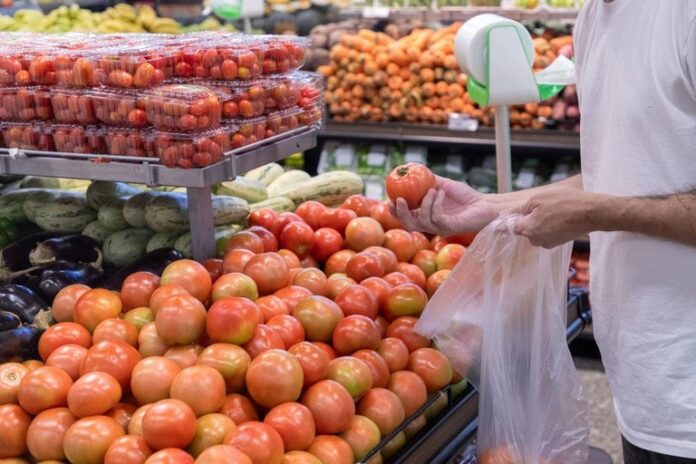 Notícias do Amazonas – Preços da cesta básica caem em Manaus com 9 produtos em baixa